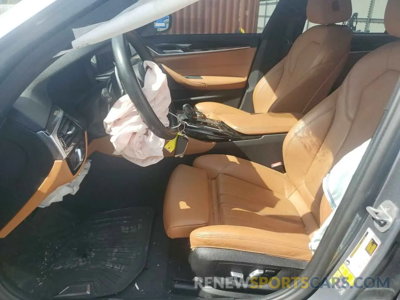7 Photograph of a damaged car WBA13AG05MCF22098 BMW 5 SERIES 2021