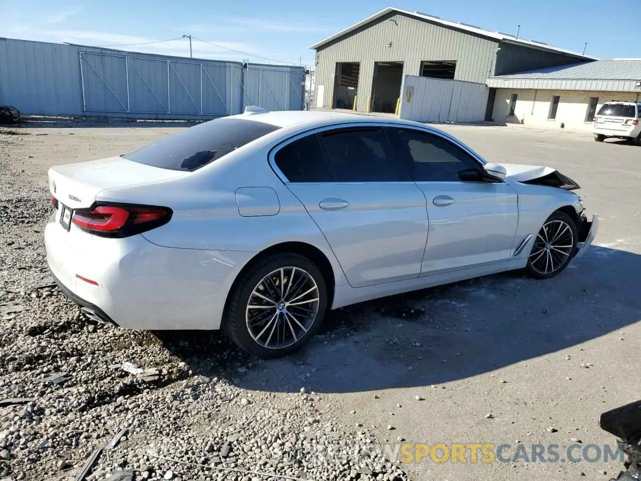 3 Photograph of a damaged car WBA13AG08MCF72963 BMW 5 SERIES 2021