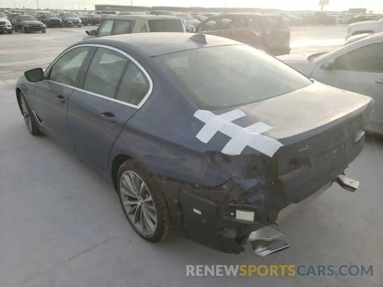 3 Photograph of a damaged car WBA13BJ00MWX08867 BMW 5 SERIES 2021