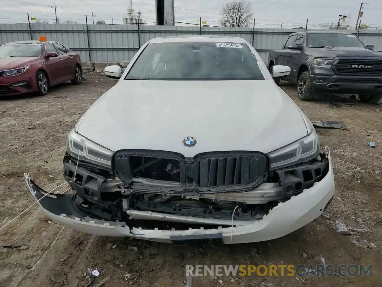 5 Photograph of a damaged car WBA13BJ00MWX25684 BMW 5 SERIES 2021