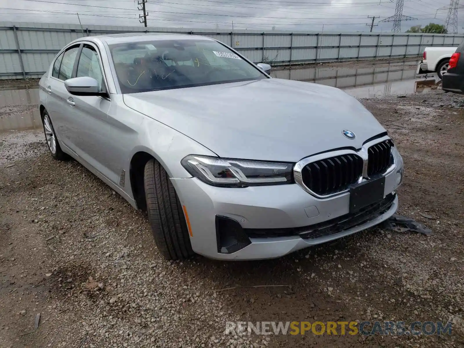 1 Photograph of a damaged car WBA13BJ05MWX32369 BMW 5 SERIES 2021