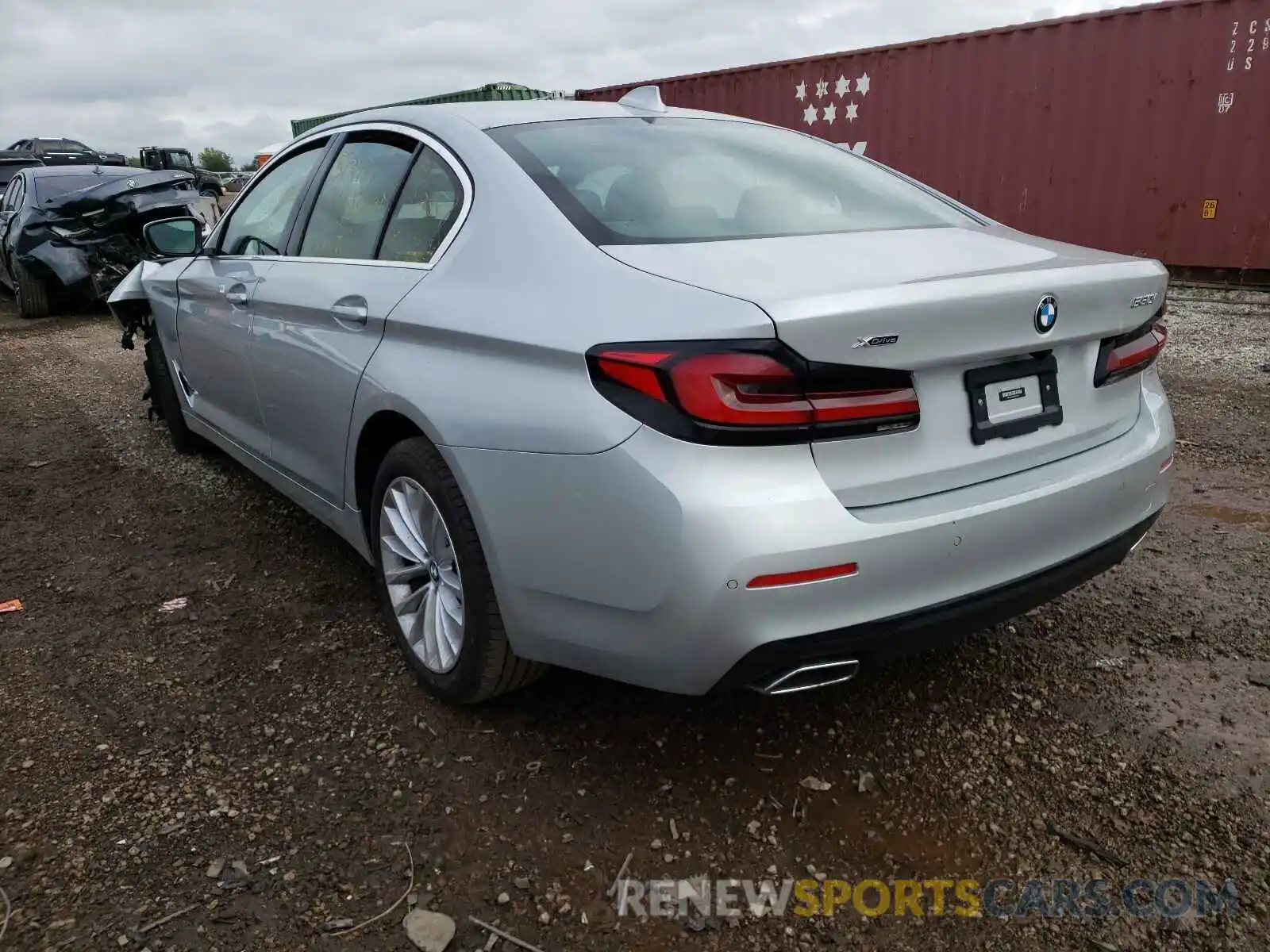 3 Photograph of a damaged car WBA13BJ05MWX32369 BMW 5 SERIES 2021