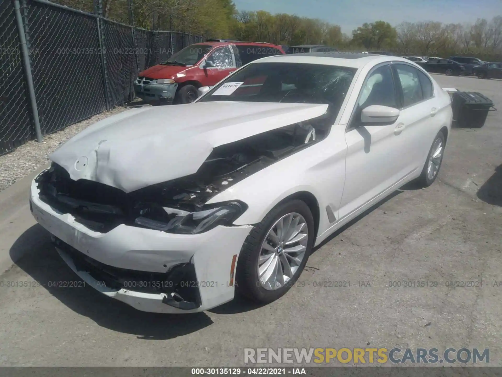 2 Photograph of a damaged car WBA13BJ07MCF62150 BMW 5 SERIES 2021