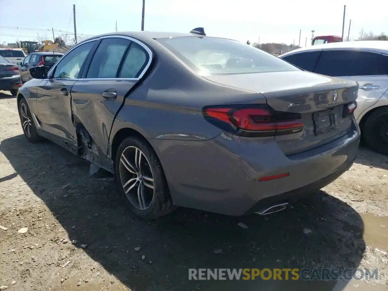 3 Photograph of a damaged car WBA13BJ08MWX24489 BMW 5 SERIES 2021