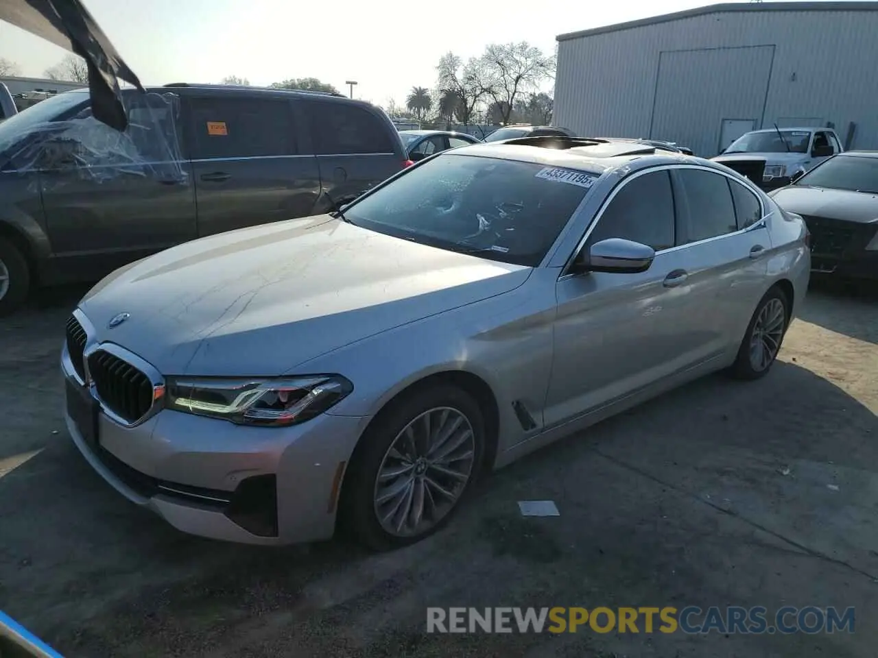 1 Photograph of a damaged car WBA13BJ08MWX25707 BMW 5 SERIES 2021