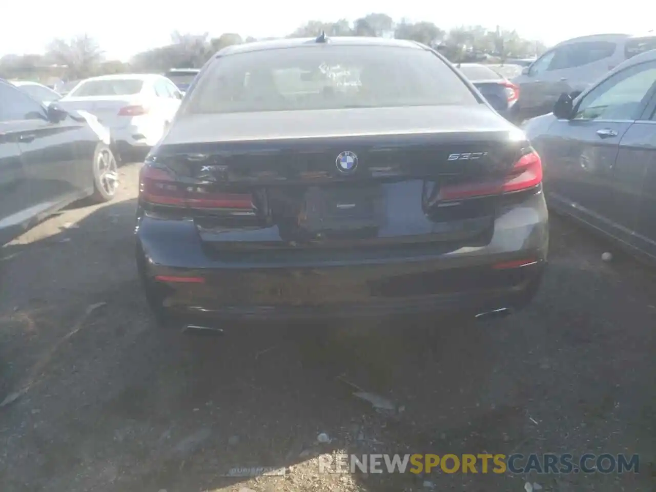 6 Photograph of a damaged car WBA13BJ09MWX32312 BMW 5 SERIES 2021