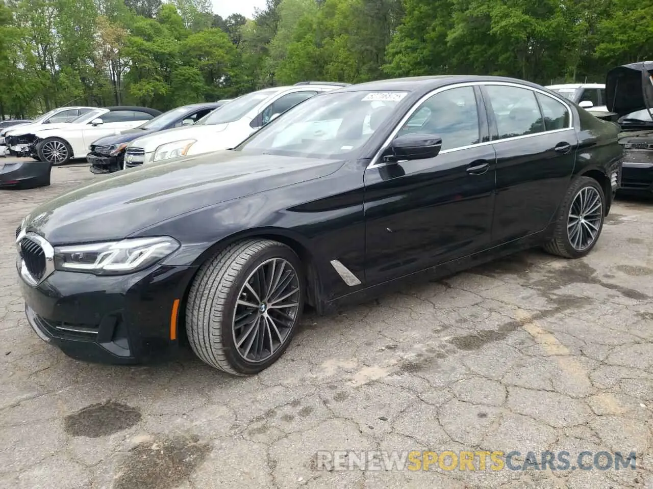 1 Photograph of a damaged car WBA13BJ0XMCG07338 BMW 5 SERIES 2021