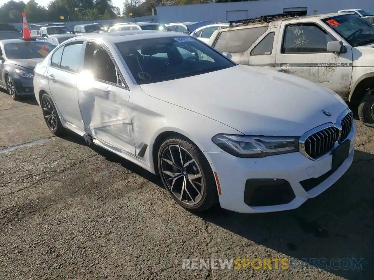 1 Photograph of a damaged car WBA53BH00MCF08096 BMW 5 SERIES 2021