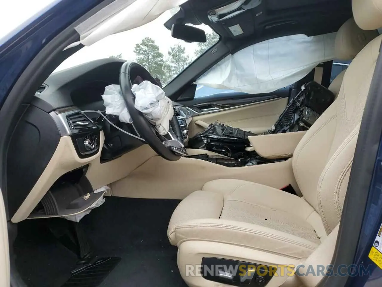 7 Photograph of a damaged car WBA53BH00MCF15209 BMW 5 SERIES 2021