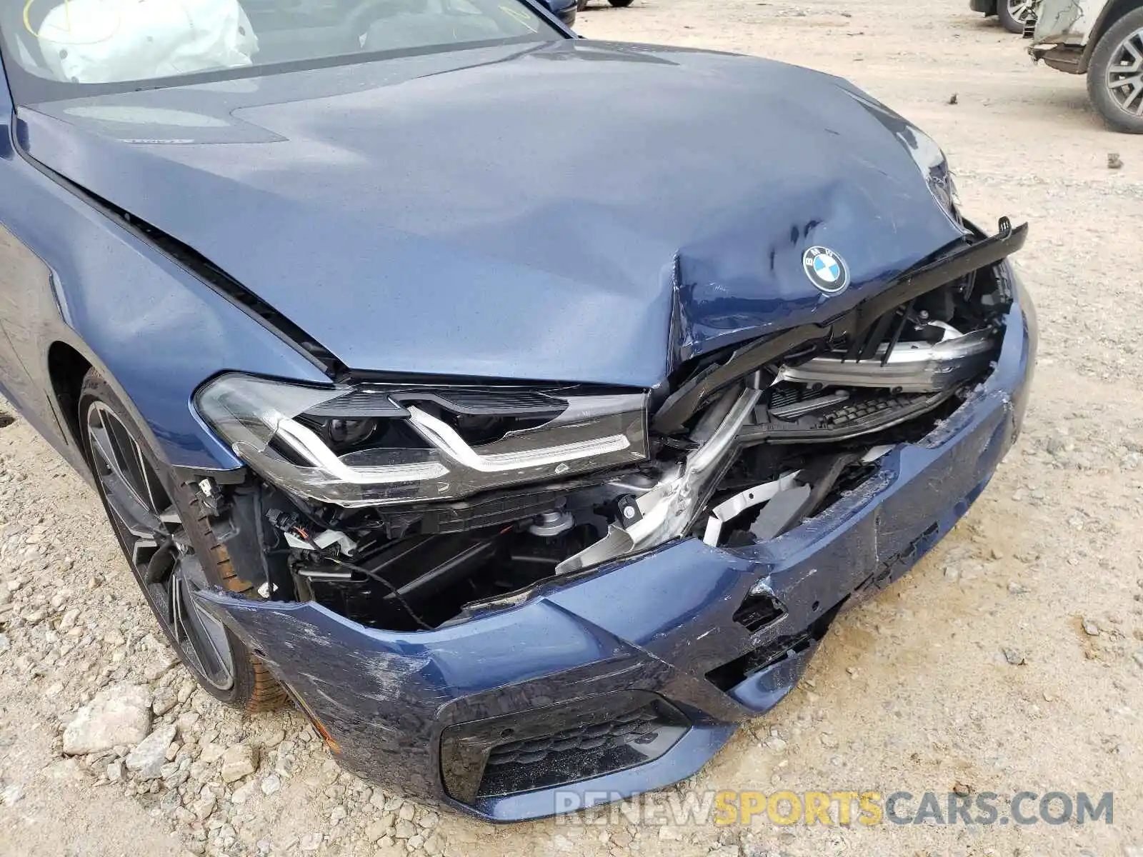 9 Photograph of a damaged car WBA53BH01MCF22024 BMW 5 SERIES 2021