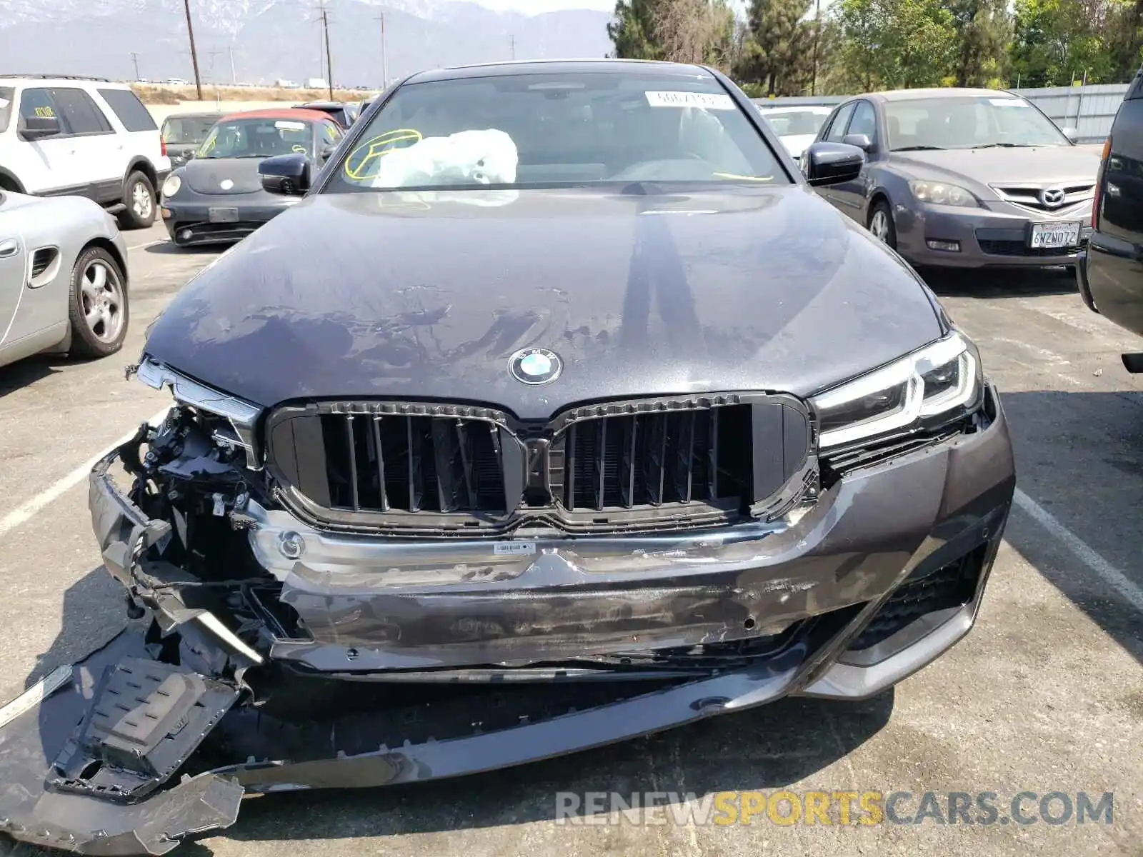 9 Photograph of a damaged car WBA53BH02MWX10014 BMW 5 SERIES 2021