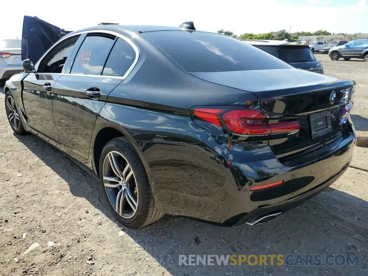 3 Photograph of a damaged car WBA53BH02MWX21692 BMW 5 SERIES 2021