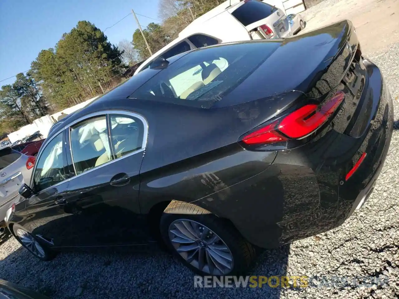 3 Photograph of a damaged car WBA53BH02MWX36726 BMW 5 SERIES 2021