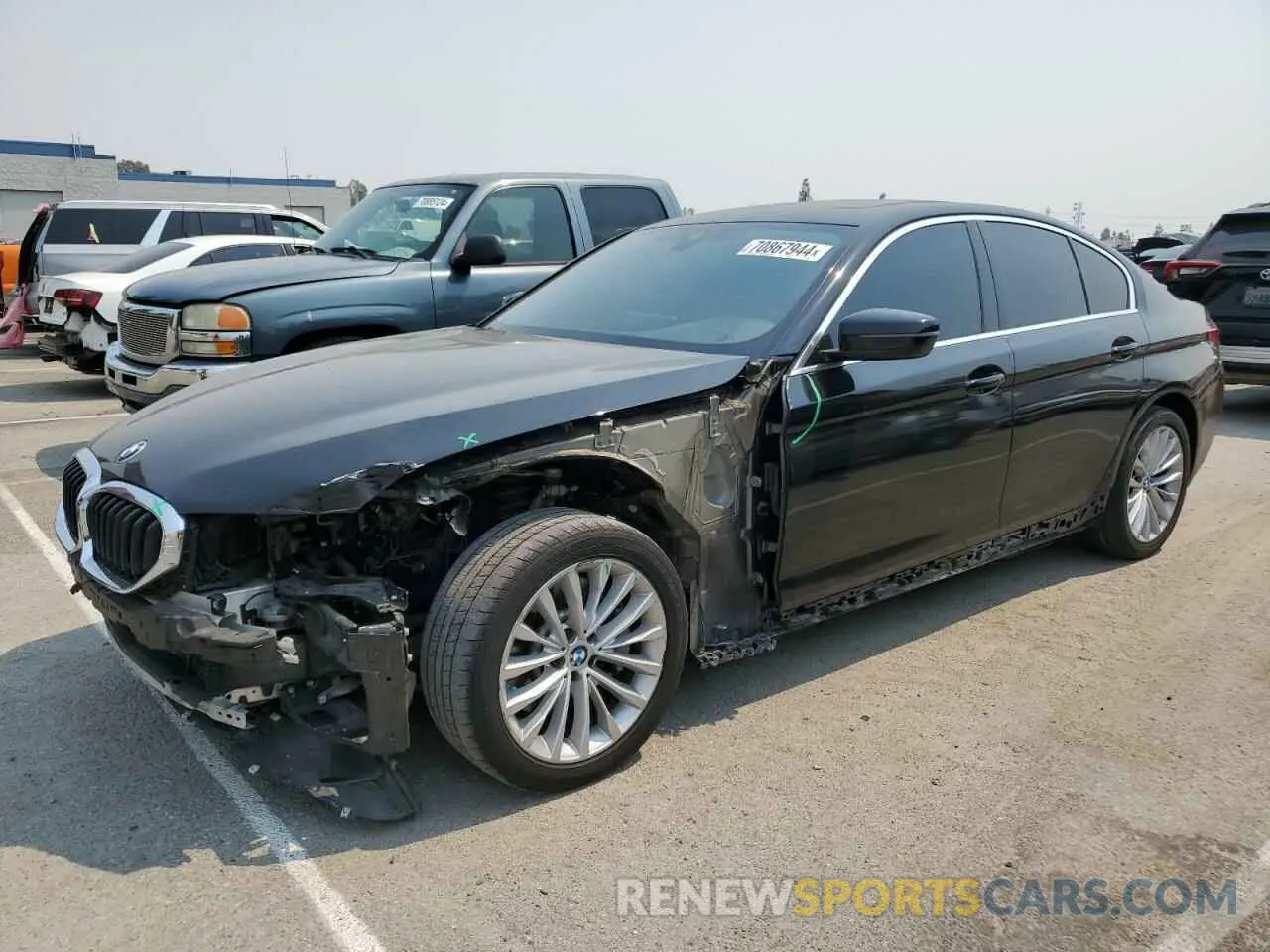 1 Photograph of a damaged car WBA53BH03MCF62914 BMW 5 SERIES 2021