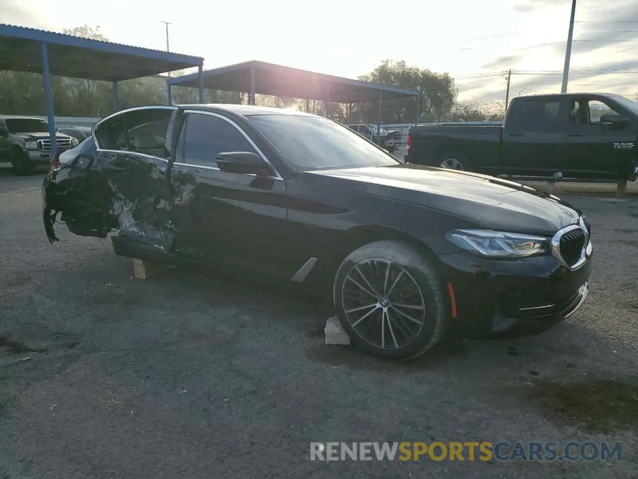 4 Photograph of a damaged car WBA53BH04MWX16753 BMW 5 SERIES 2021