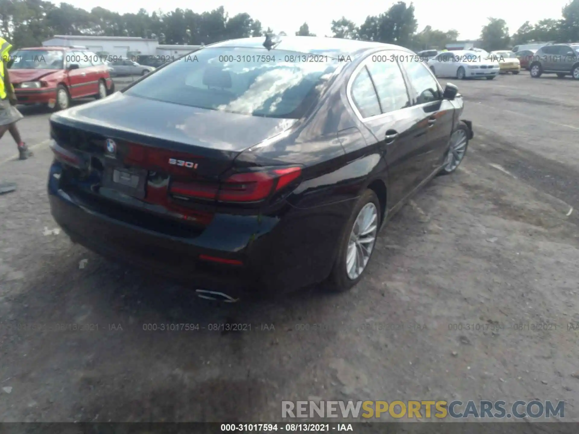 4 Photograph of a damaged car WBA53BH06MWX02000 BMW 5 SERIES 2021