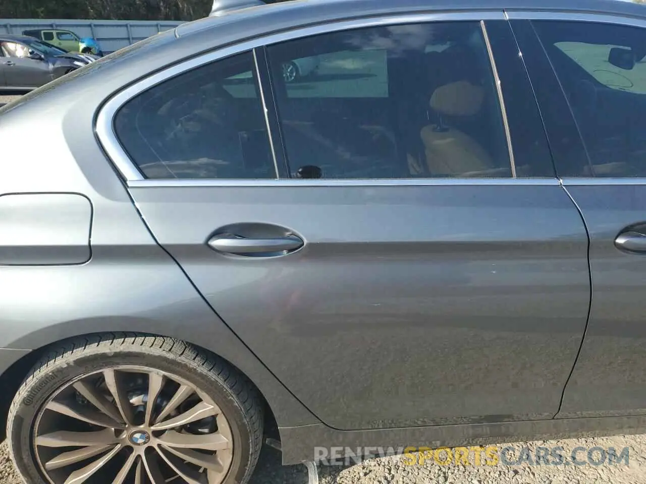 10 Photograph of a damaged car WBA53BH06MWX21033 BMW 5 SERIES 2021