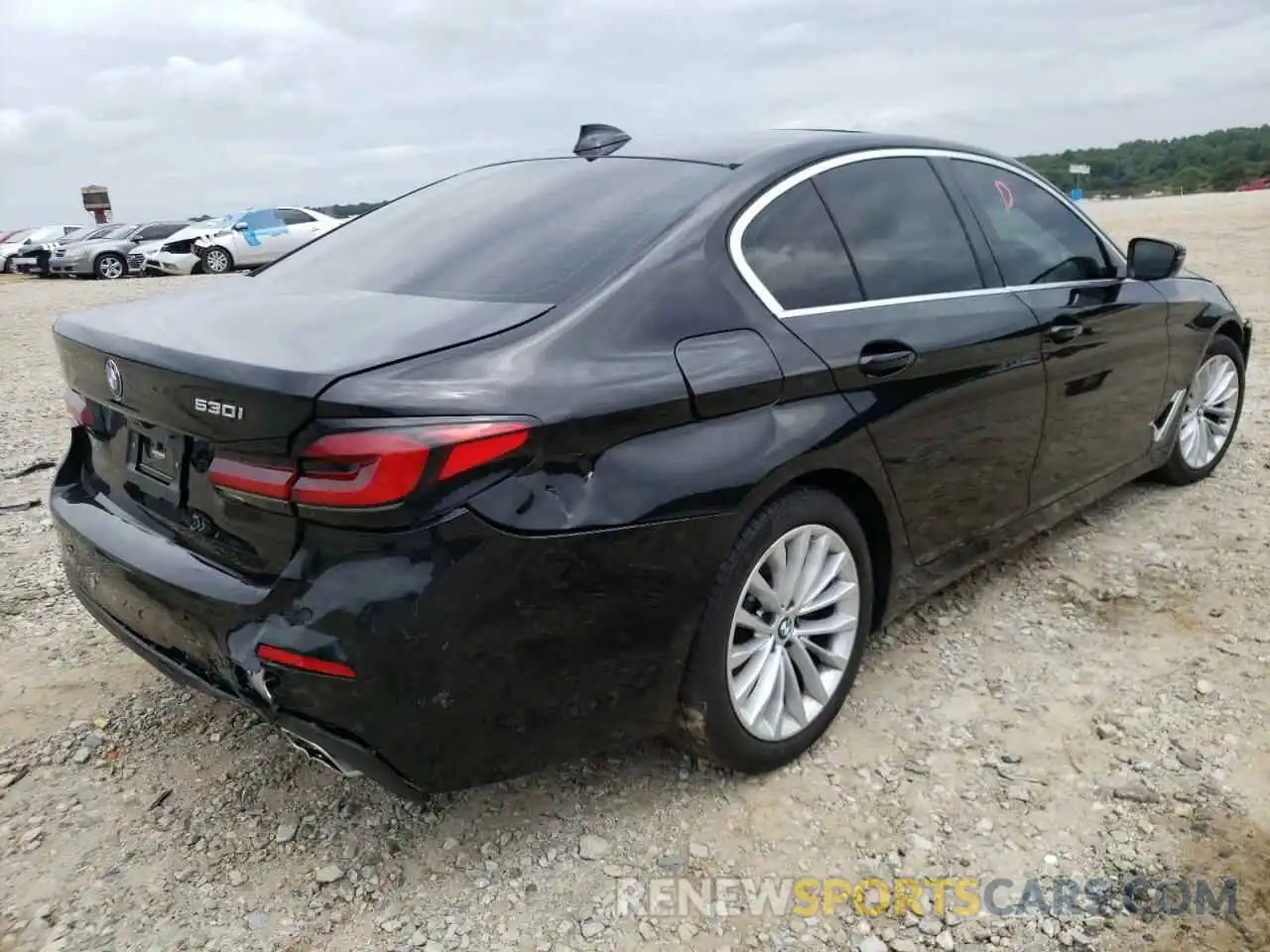 4 Photograph of a damaged car WBA53BH08MWX01186 BMW 5 SERIES 2021