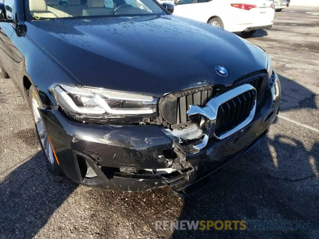 9 Photograph of a damaged car WBA53BH08MWX18585 BMW 5 SERIES 2021