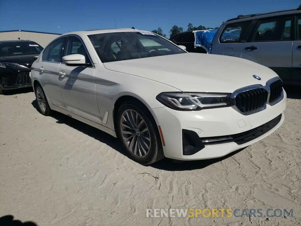 4 Photograph of a damaged car WBA53BH0XMWW97741 BMW 5 SERIES 2021