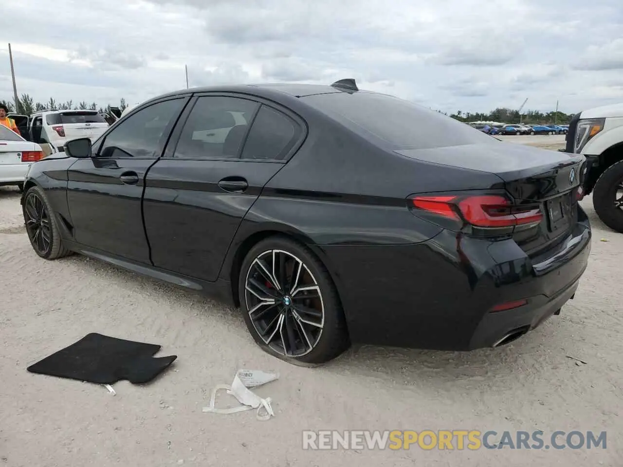 2 Photograph of a damaged car WBA53BJ02MCG07383 BMW 5 SERIES 2021
