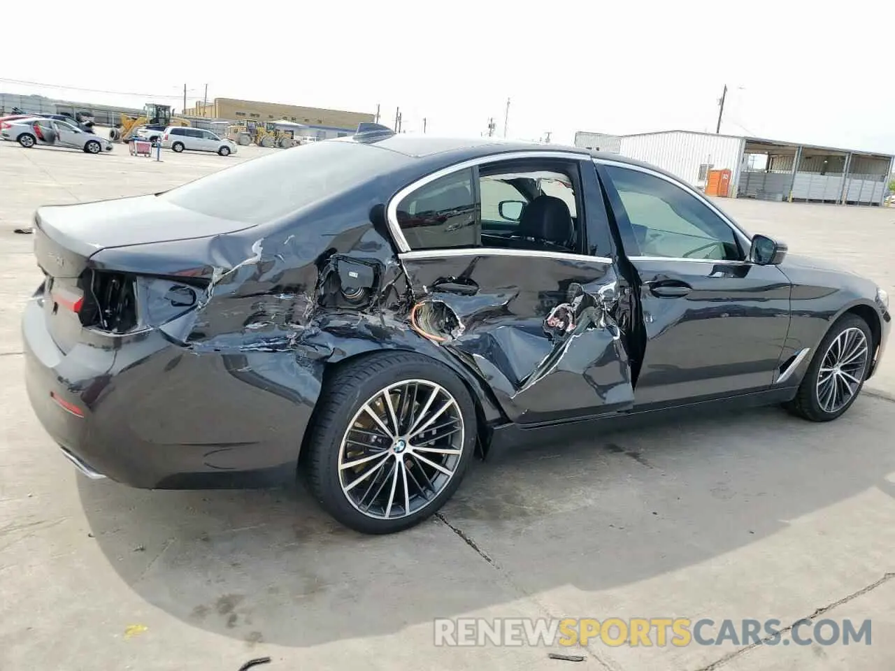 3 Photograph of a damaged car WBA53BJ05MWX21583 BMW 5 SERIES 2021