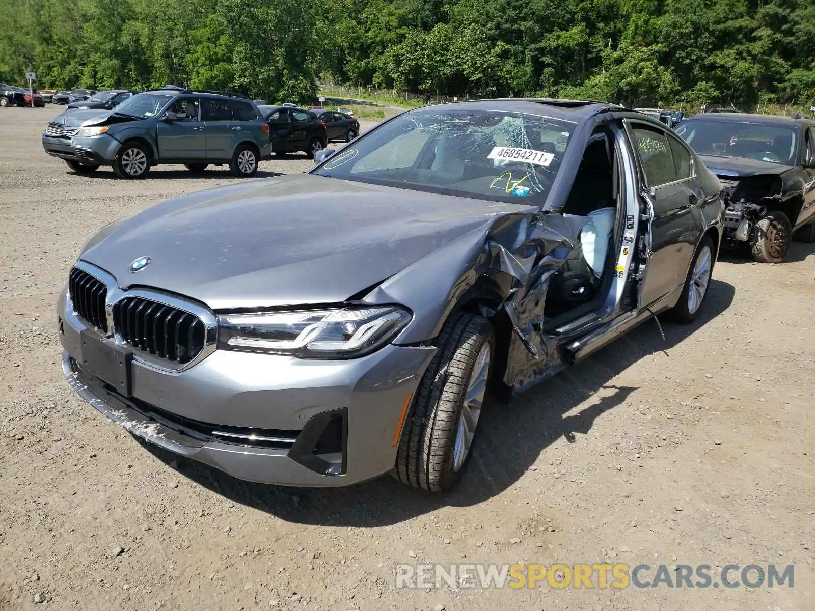 2 Photograph of a damaged car WBA73BJ03MCG00600 BMW 5 SERIES 2021