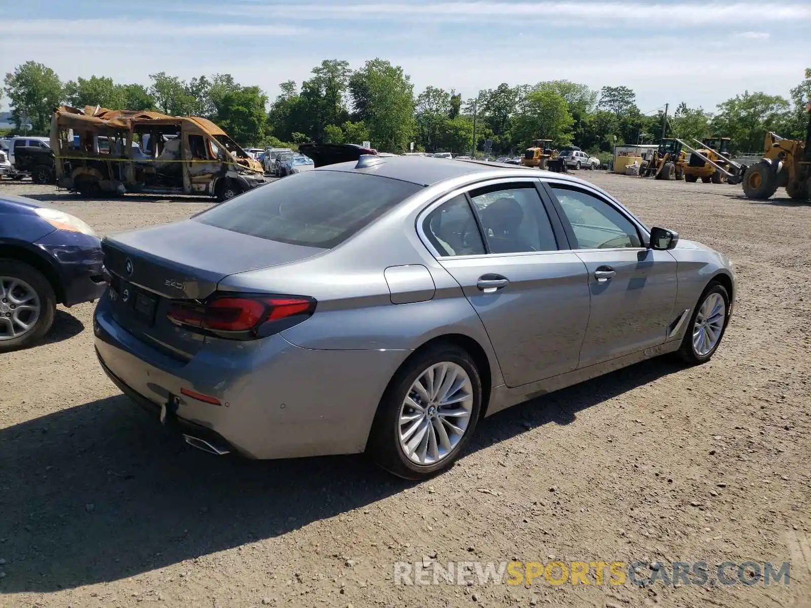 4 Photograph of a damaged car WBA73BJ03MCG00600 BMW 5 SERIES 2021