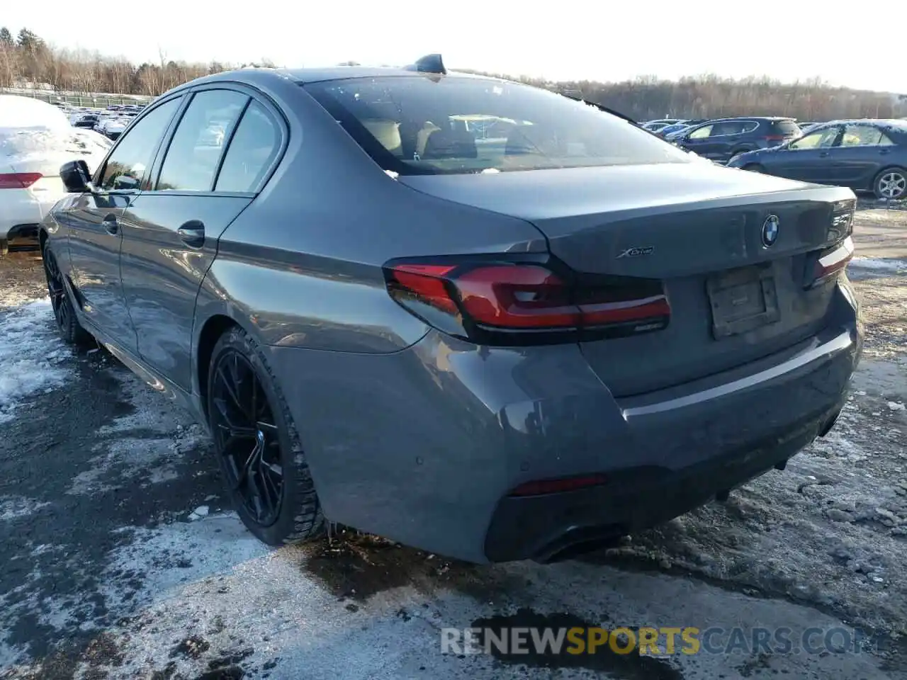 3 Photograph of a damaged car WBA73BJ04MCF37765 BMW 5 SERIES 2021