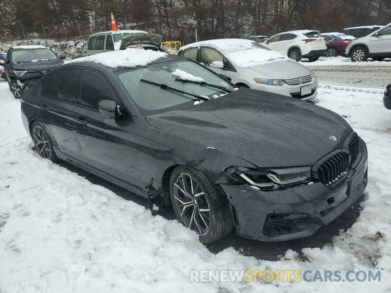 4 Photograph of a damaged car WBA73BJ05MWX01388 BMW 5 SERIES 2021