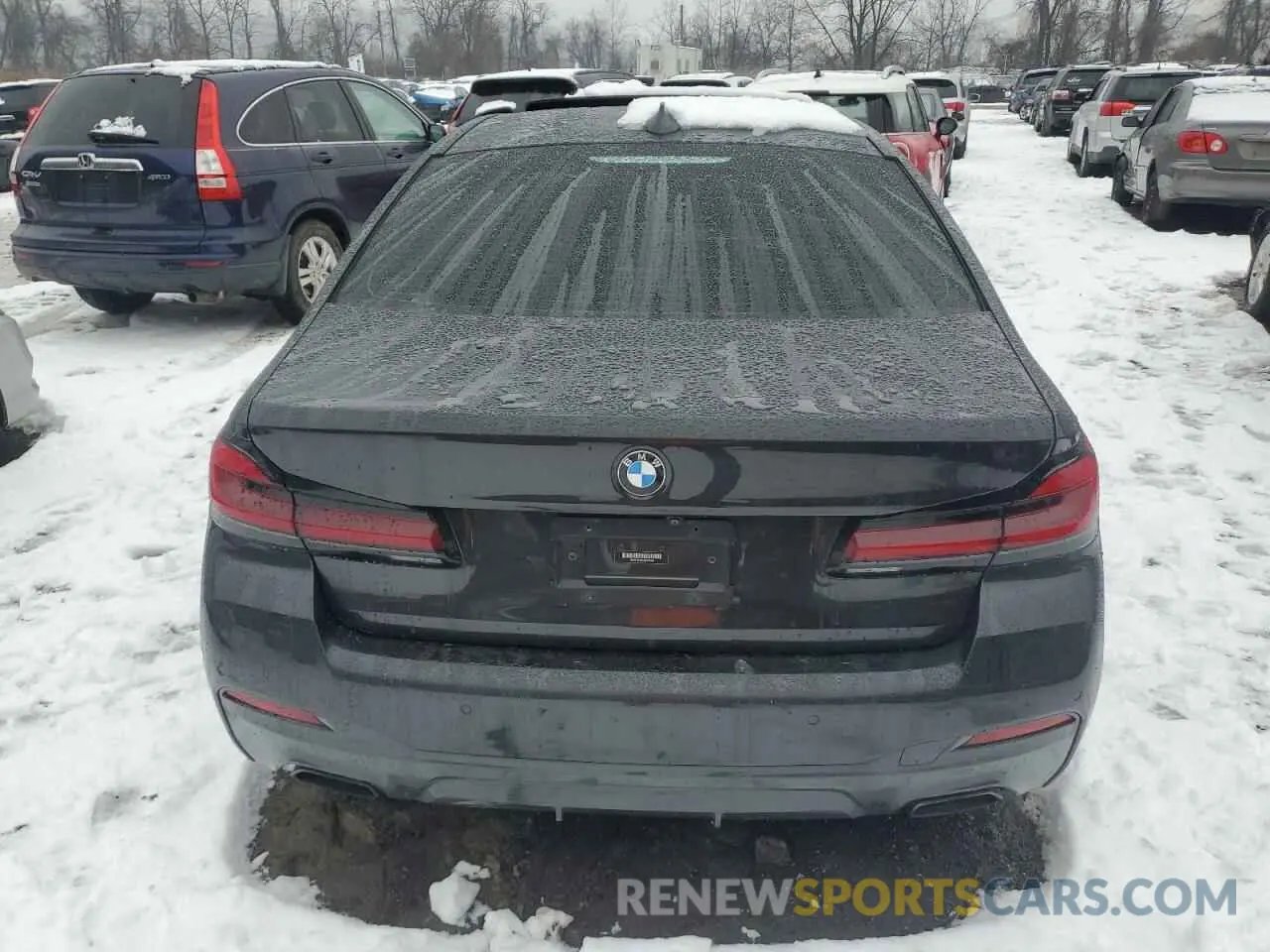 6 Photograph of a damaged car WBA73BJ05MWX01388 BMW 5 SERIES 2021