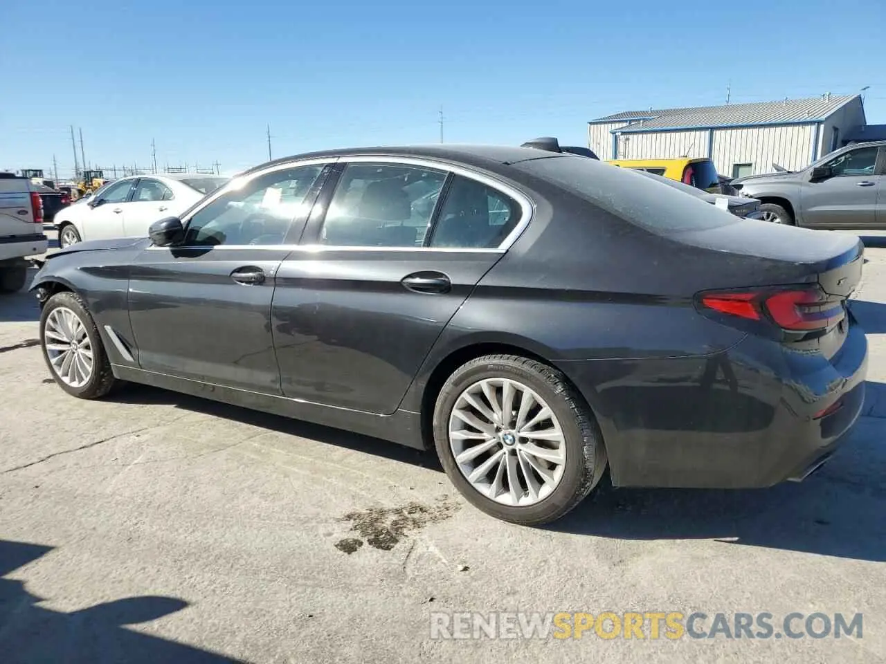 2 Photograph of a damaged car WBA73BJ07MCF04162 BMW 5 SERIES 2021