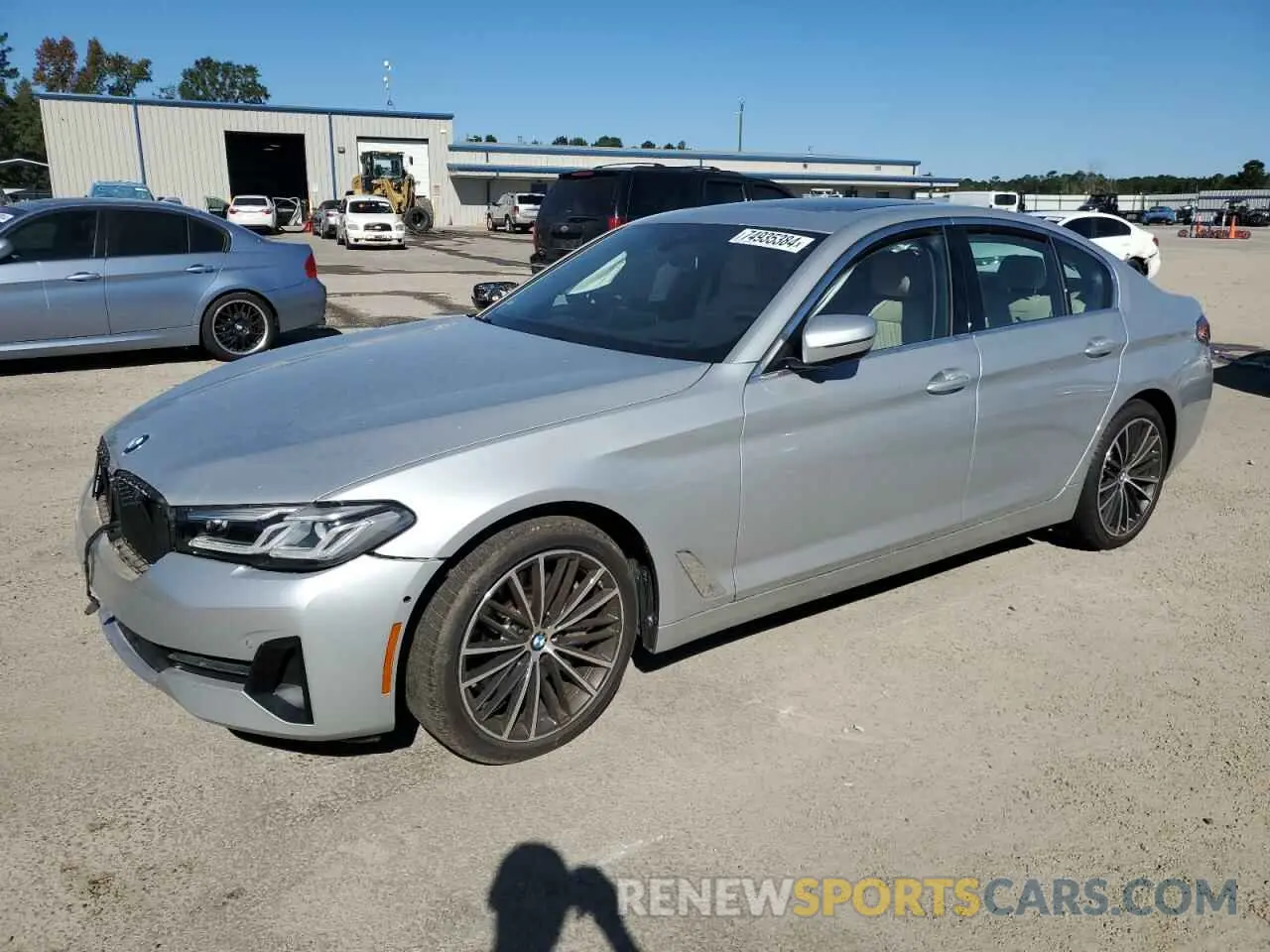 1 Photograph of a damaged car WBA73BJ09MCF61026 BMW 5 SERIES 2021