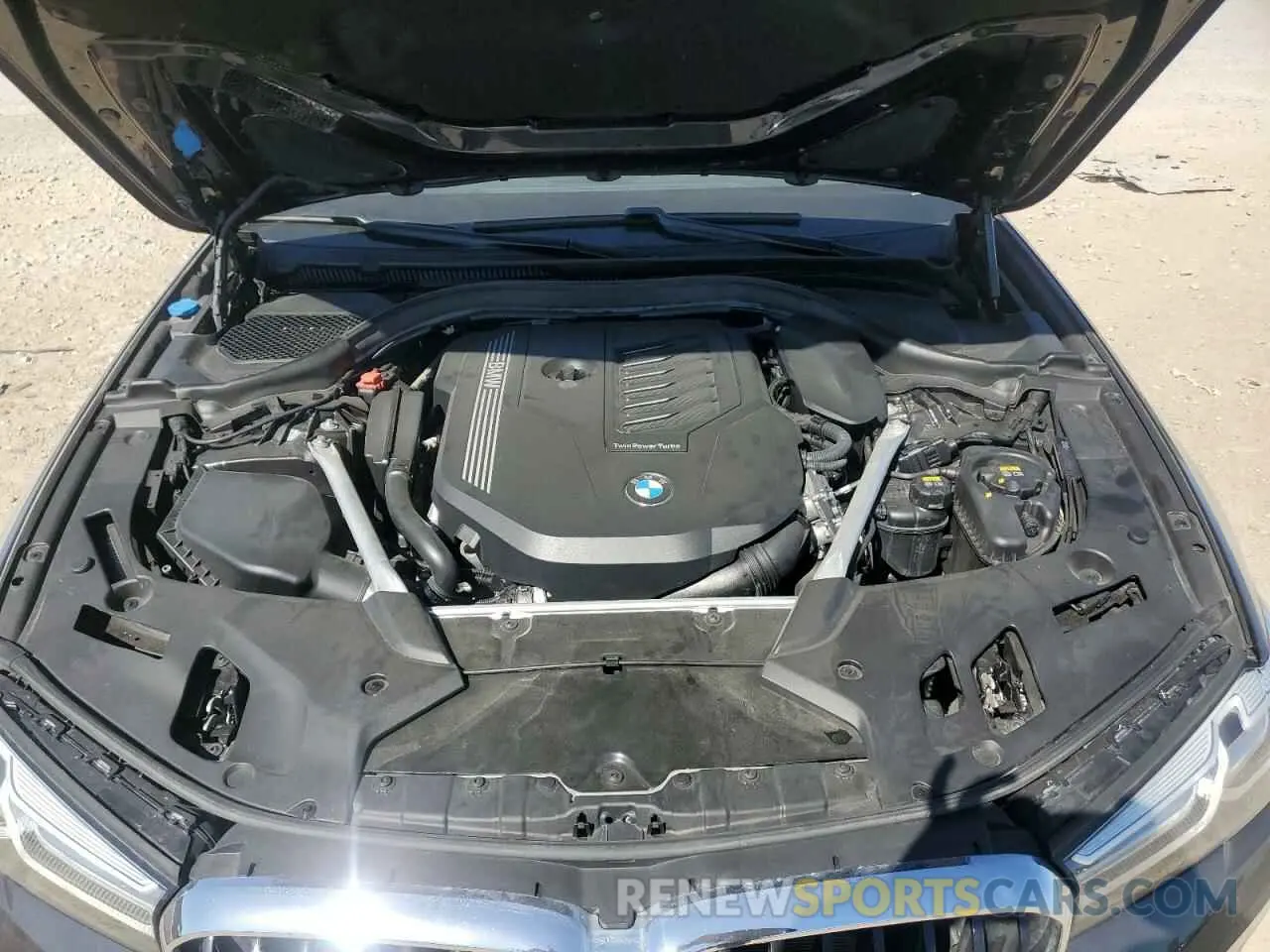 11 Photograph of a damaged car WBA73BJ0XMWW98052 BMW 5 SERIES 2021