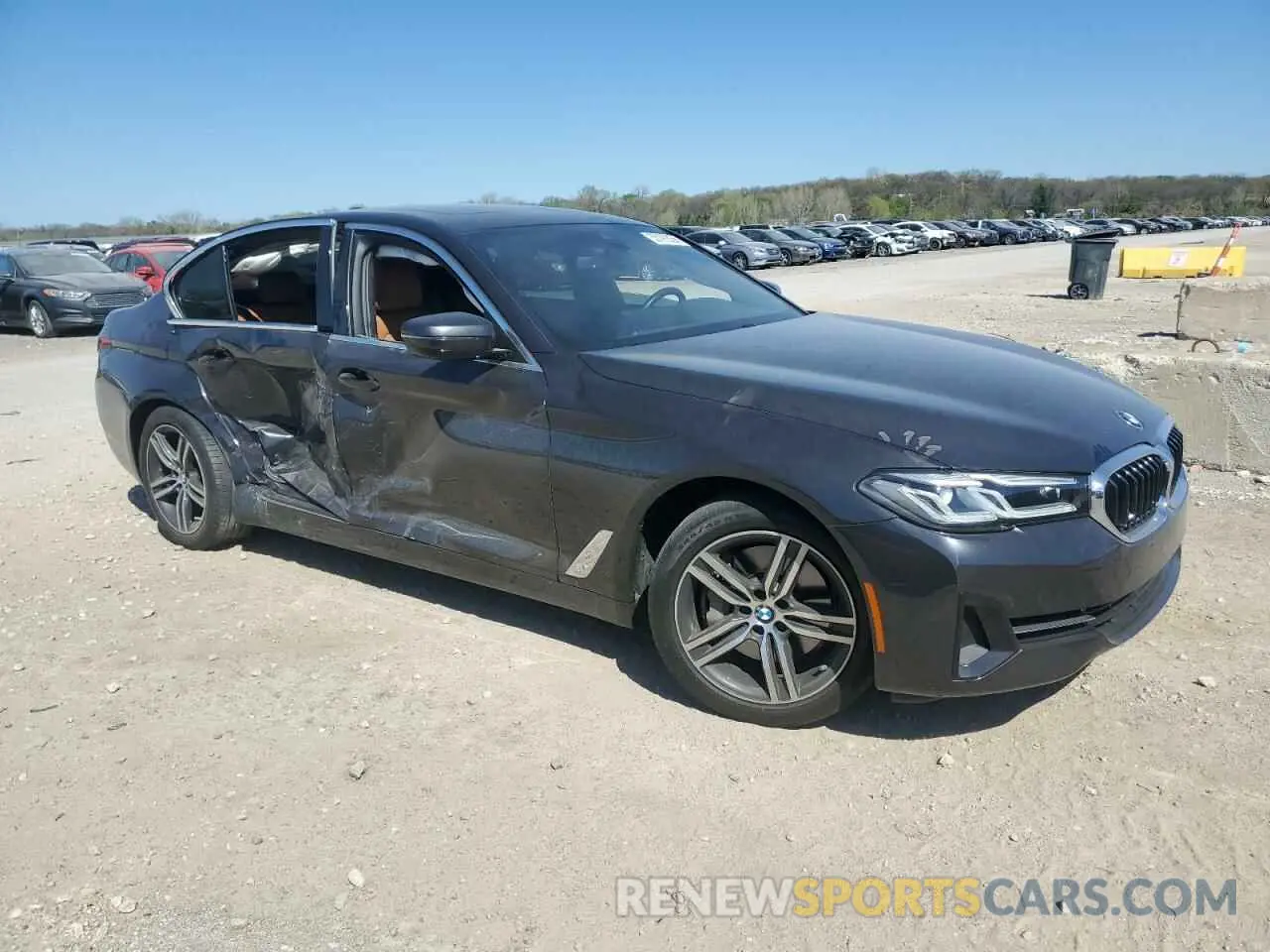 4 Photograph of a damaged car WBA73BJ0XMWW98052 BMW 5 SERIES 2021