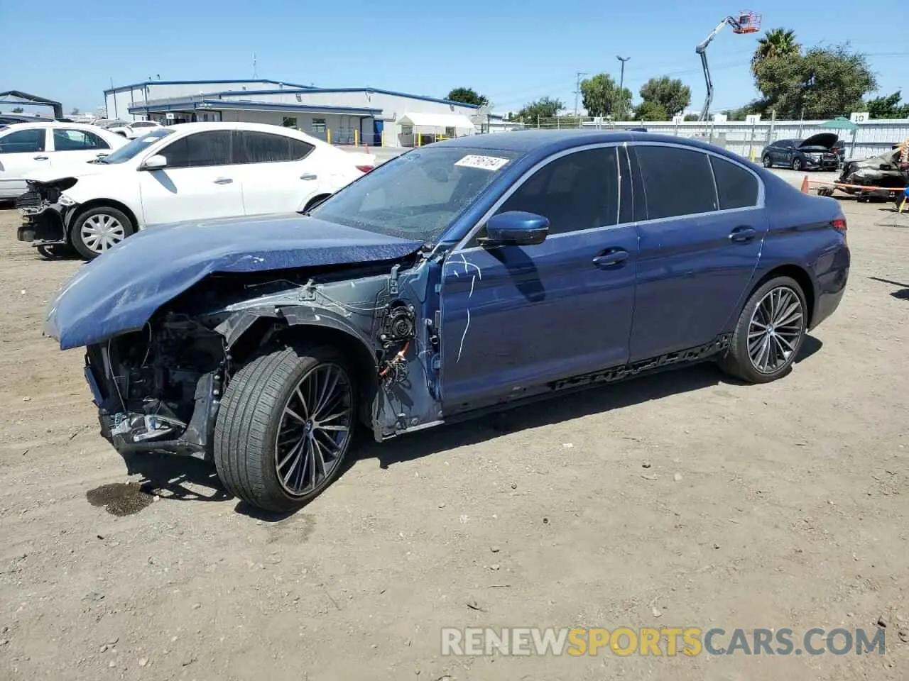 1 Photograph of a damaged car WBA13AG06NCK77102 BMW 5 SERIES 2022
