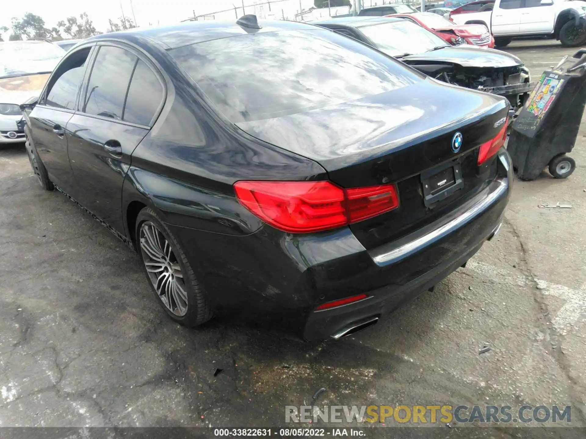 3 Photograph of a damaged car WBA13AG08NCK12042 BMW 5 SERIES 2022