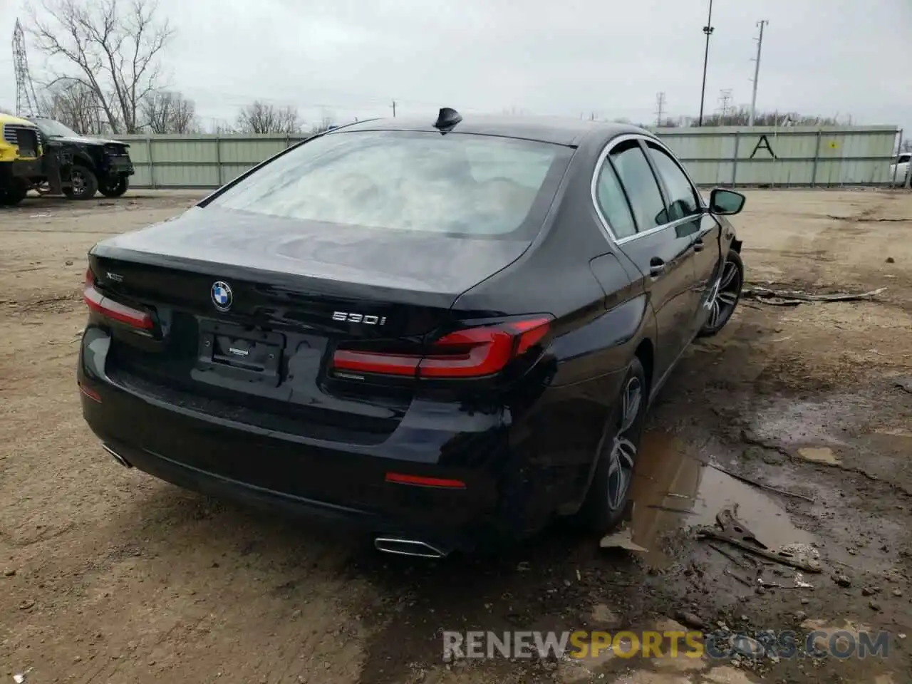 4 Photograph of a damaged car WBA13BJ03NCK21763 BMW 5 SERIES 2022