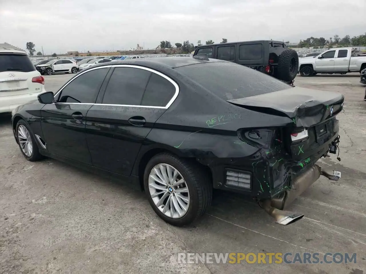 2 Photograph of a damaged car WBA53BH02NCJ00259 BMW 5 SERIES 2022