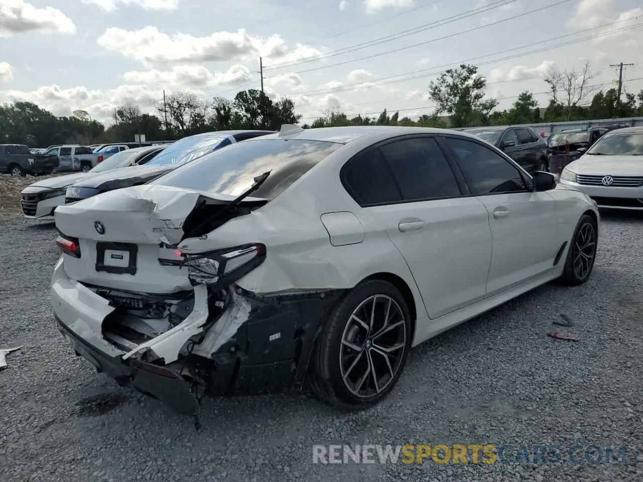 3 Photograph of a damaged car WBA53BH02NWX44049 BMW 5 SERIES 2022