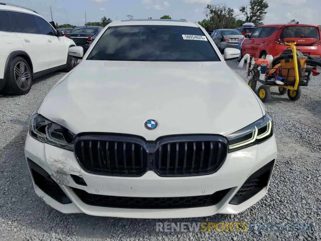 5 Photograph of a damaged car WBA53BH02NWX44049 BMW 5 SERIES 2022