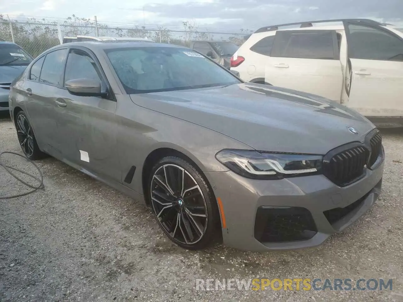4 Photograph of a damaged car WBA53BH04NWX50483 BMW 5 SERIES 2022