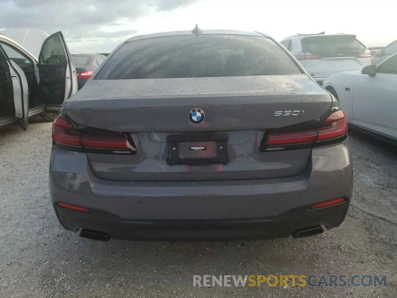 6 Photograph of a damaged car WBA53BH04NWX50483 BMW 5 SERIES 2022