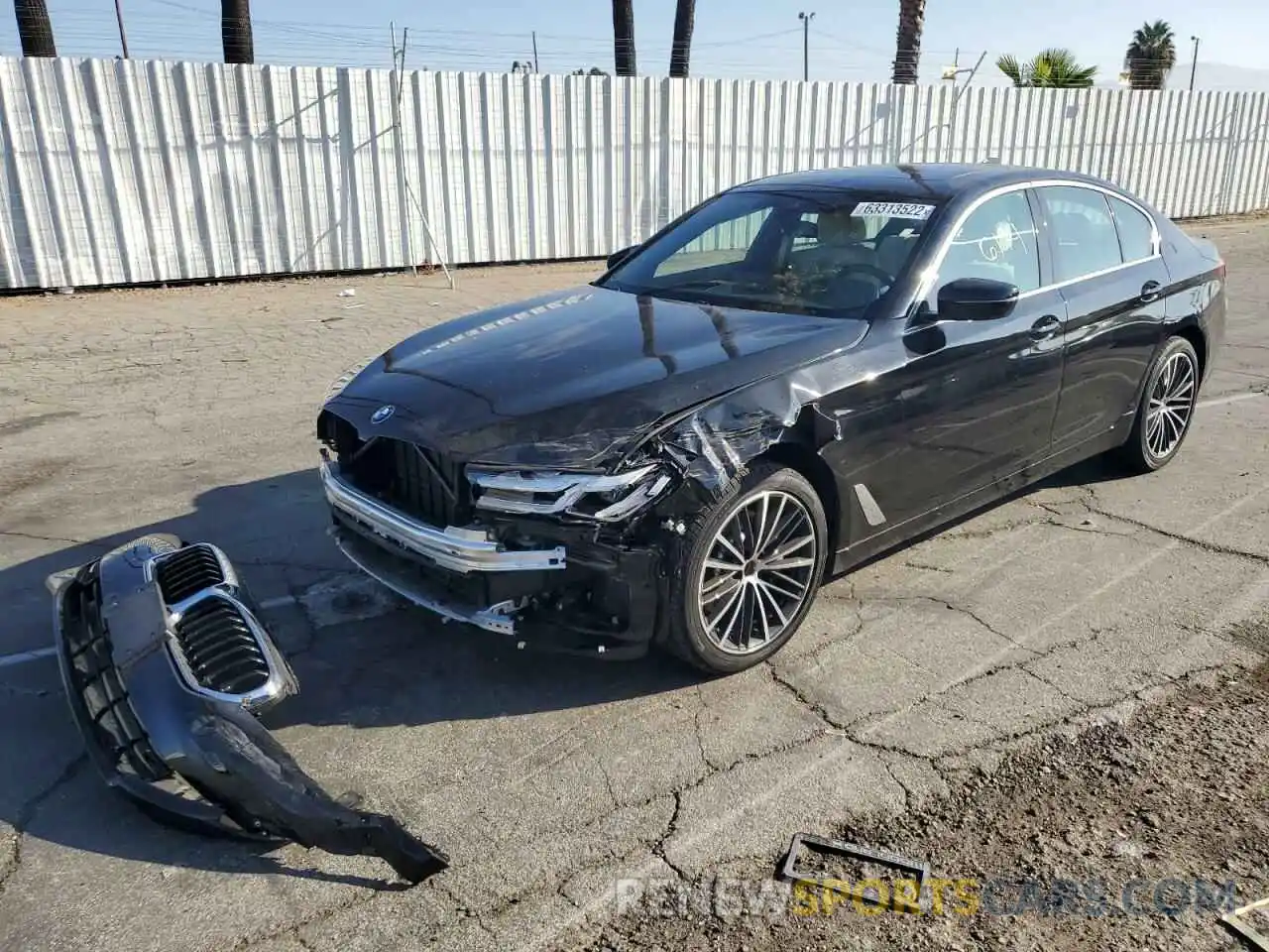 2 Photograph of a damaged car WBA53BH08NCK11026 BMW 5 SERIES 2022