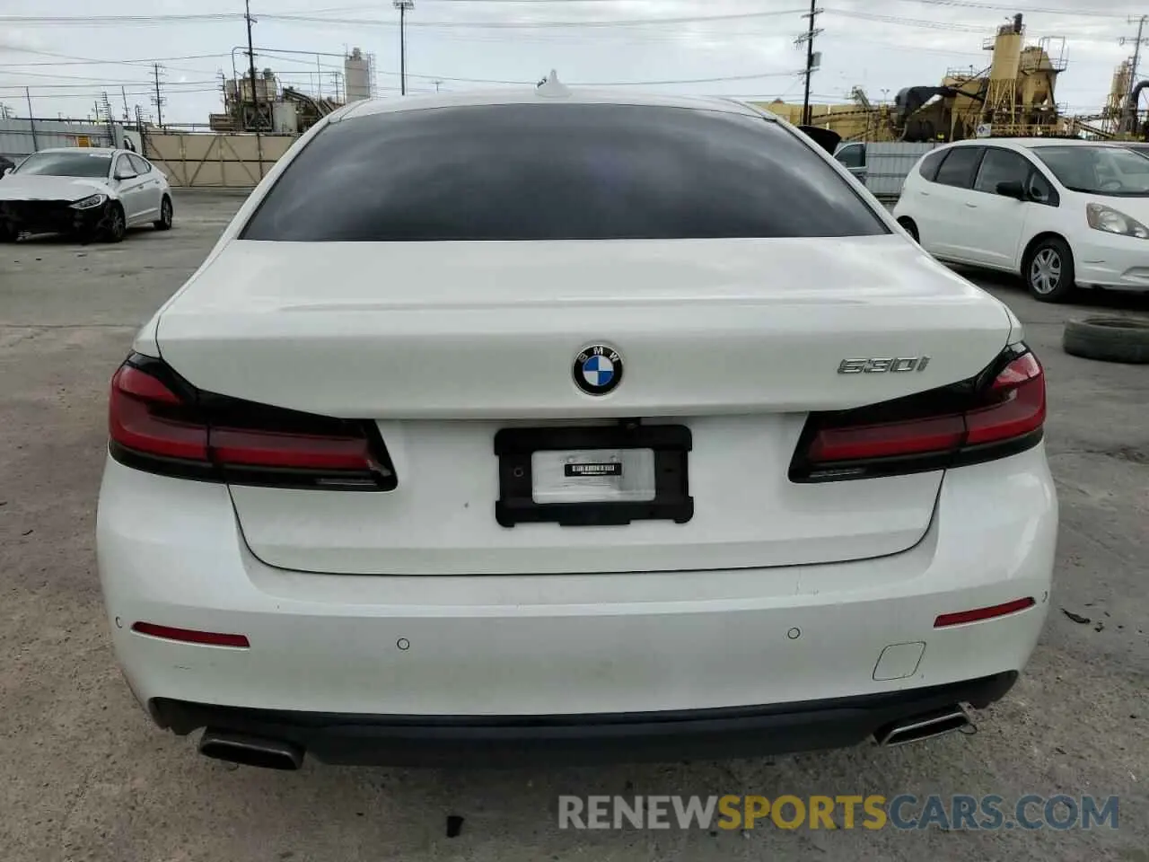 6 Photograph of a damaged car WBA53BH08NWX54925 BMW 5 SERIES 2022