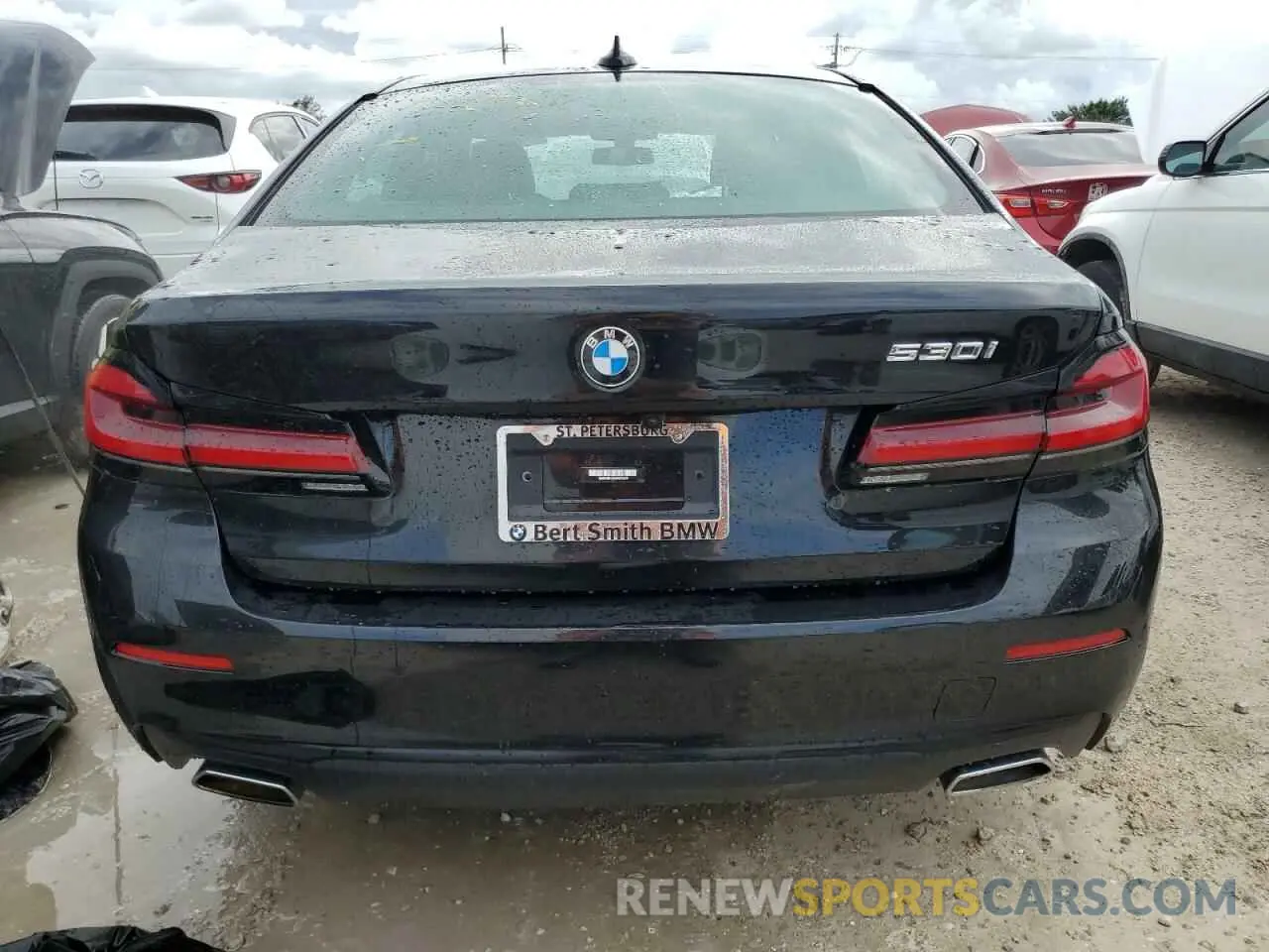 6 Photograph of a damaged car WBA53BH08NWX76326 BMW 5 SERIES 2022