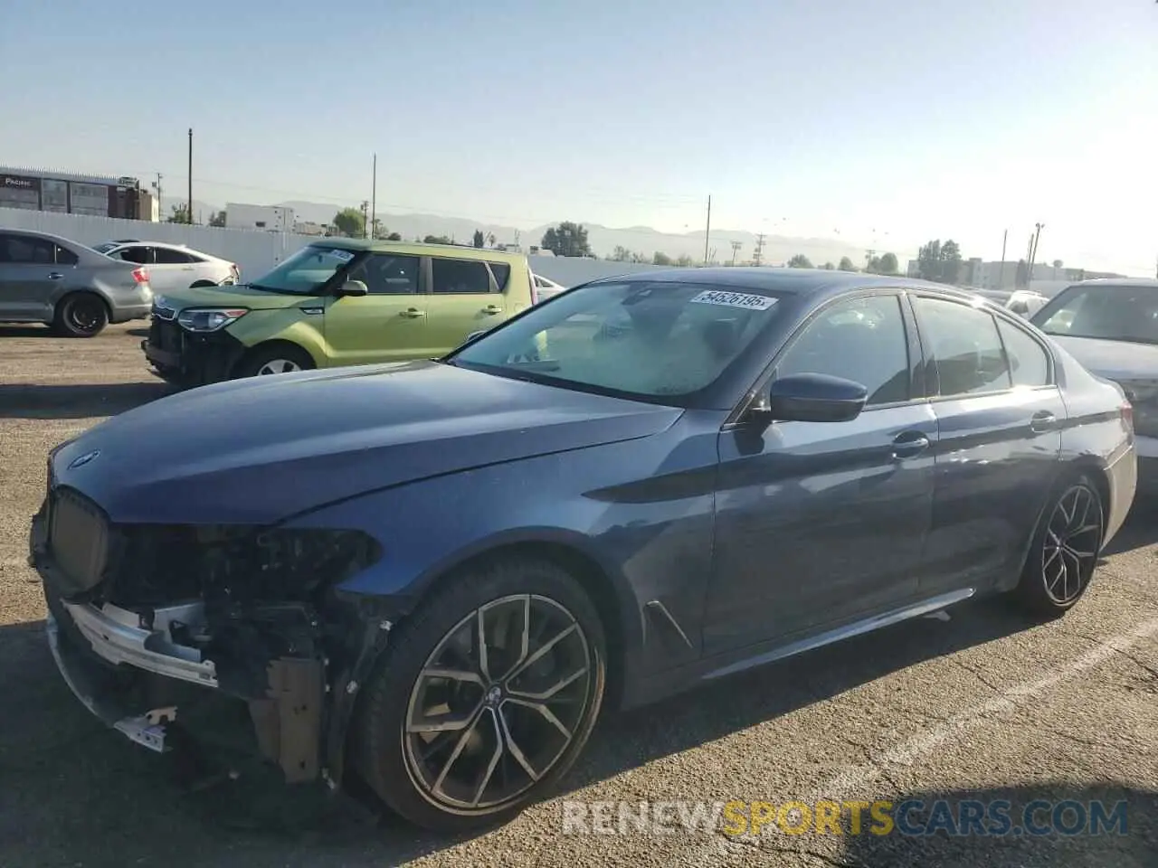 1 Photograph of a damaged car WBA53BJ05NCH73981 BMW 5 SERIES 2022