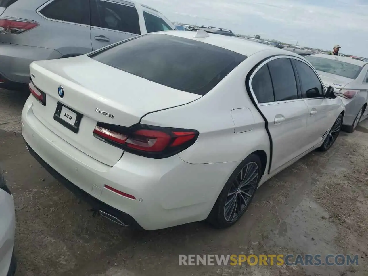 3 Photograph of a damaged car WBA73BJ06NWX46440 BMW 5 SERIES 2022