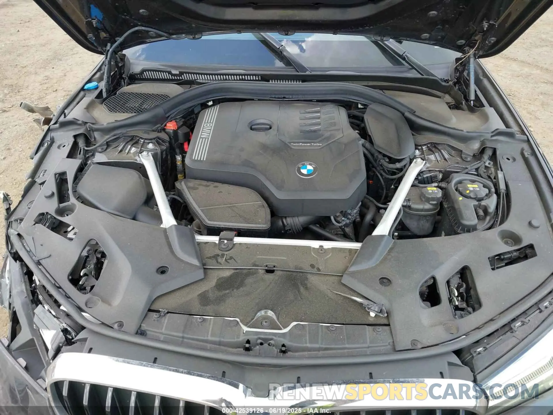 10 Photograph of a damaged car WBA13BJ07PCL27152 BMW 5 SERIES 2023