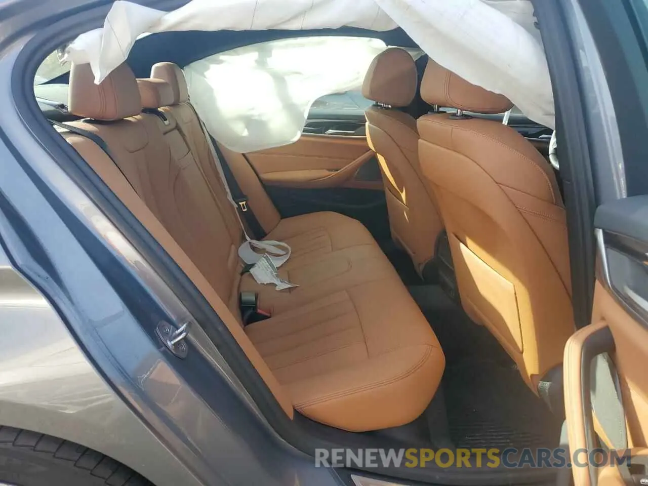 10 Photograph of a damaged car WBA13BJ09PCN17440 BMW 5 SERIES 2023